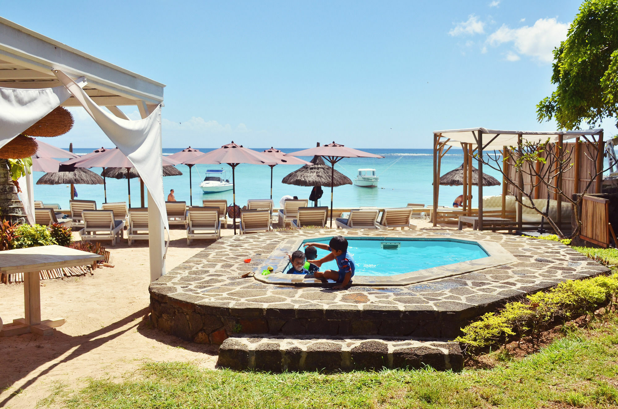 Clos Du Littoral By Fine & Country Grand Bay Ngoại thất bức ảnh